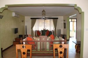 Halgan Villas Palace Mombasa Exteriör bild